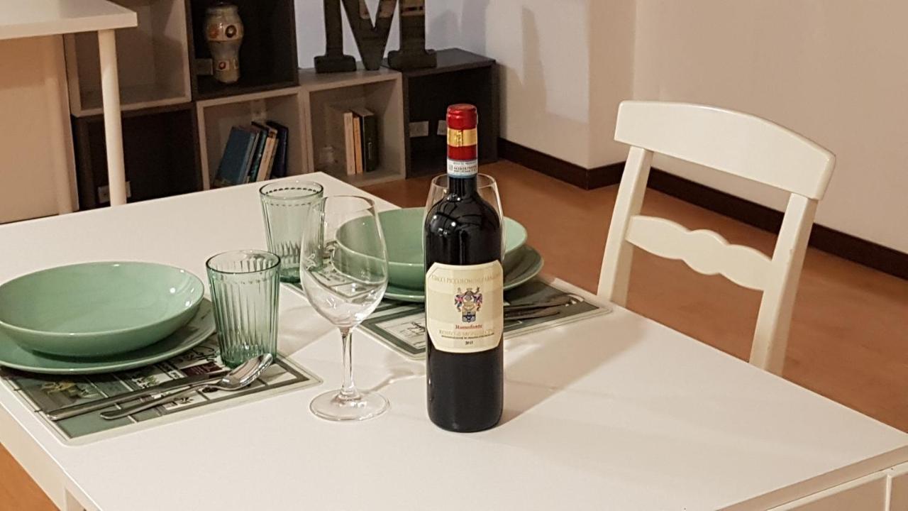 Ferienwohnung Casa Marzia - Vicino A Sant'Orsola E Centro Citta, Silenzioso E Accogliente Bologna Exterior foto